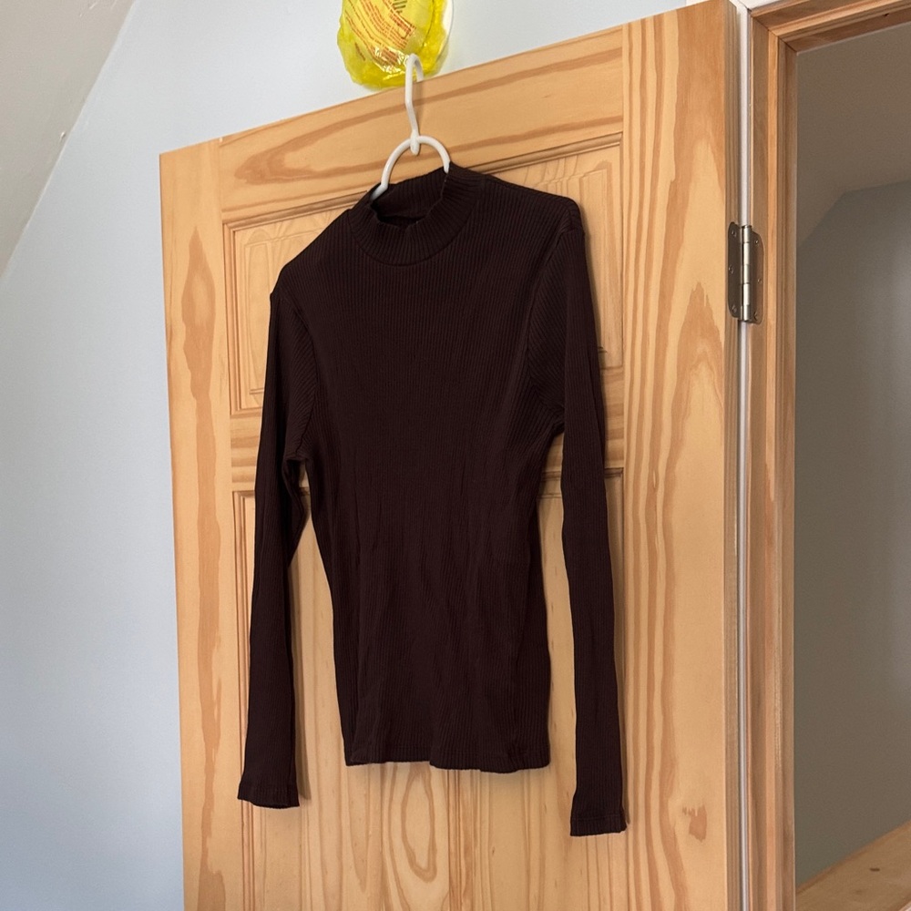 Uniqlo Dark Brown Ribbed Long Sleeve Bodysuit